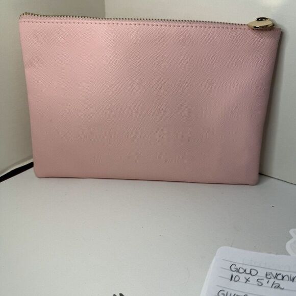 Chic Pink Makeup Bag with Heart Design – 8.5 x 6 Inches - Picture 2 of 2